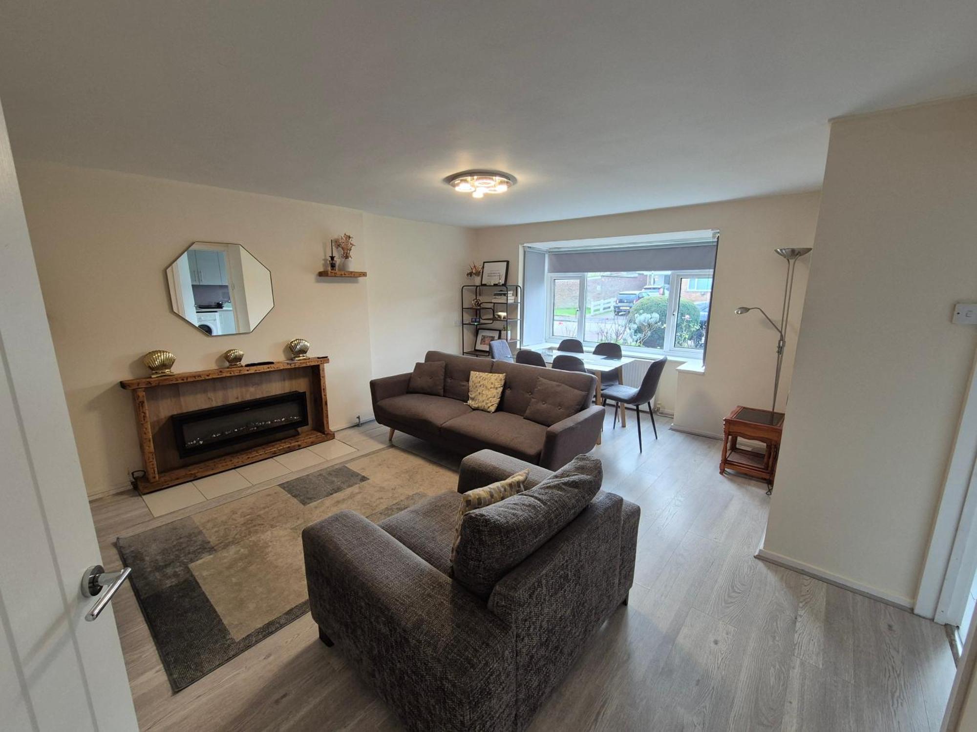 Lovely & Beautiful 2 Bed-Apartment In Borehamwood Exterior photo